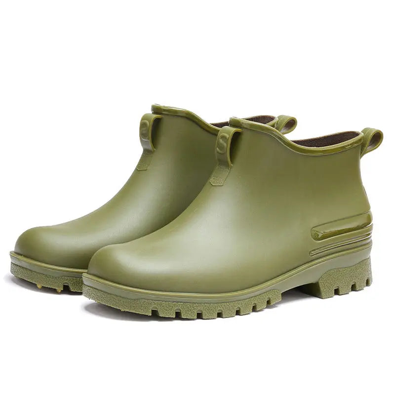 Rain Boots， for Men and Women, New Waterproof Shoes, Short Tube, Non-slip, Thick Sole, Wear-resistant, Warm Couple Camping Shoes