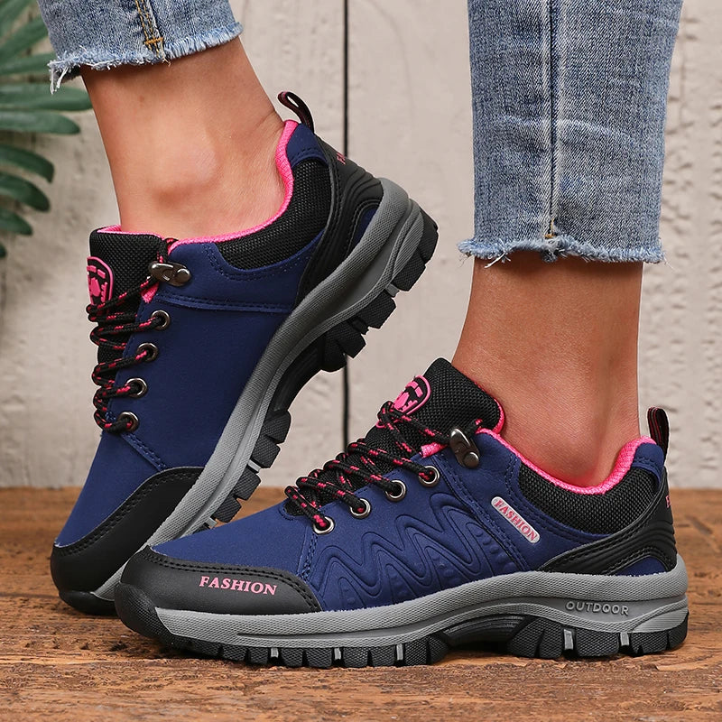 Women's Hiking Sneakers Fashionable Breathable Upper Outdoor Camping Shoes Anti Slip Flexible Female Designer Vulcanized Shoes