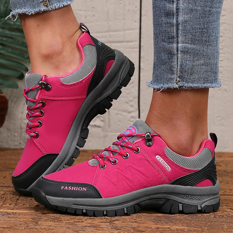 Women's Hiking Sneakers Fashionable Breathable Upper Outdoor Camping Shoes Anti Slip Flexible Female Designer Vulcanized Shoes