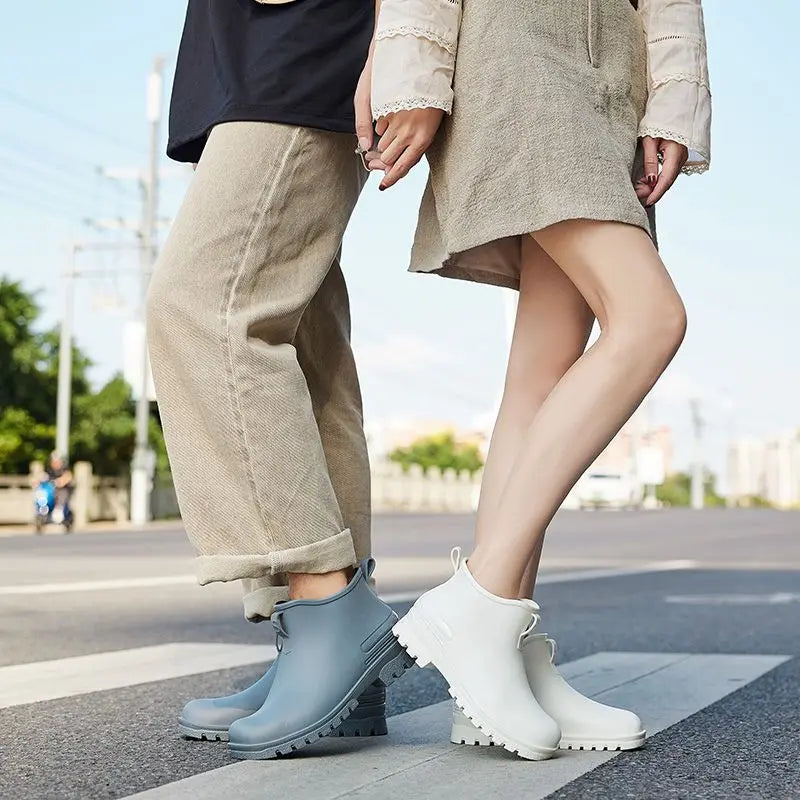 Rain Boots， for Men and Women, New Waterproof Shoes, Short Tube, Non-slip, Thick Sole, Wear-resistant, Warm Couple Camping Shoes