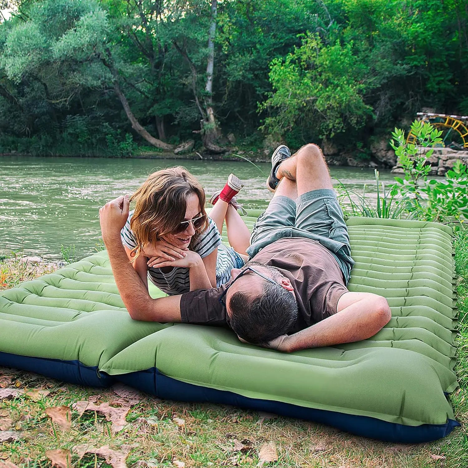 Double Sleeping Pad for Camping Outdoor 2 Persons Travel Bed Air Mat Self-Inflating Mat Sleeping Mattress with Pillow for Hiking
