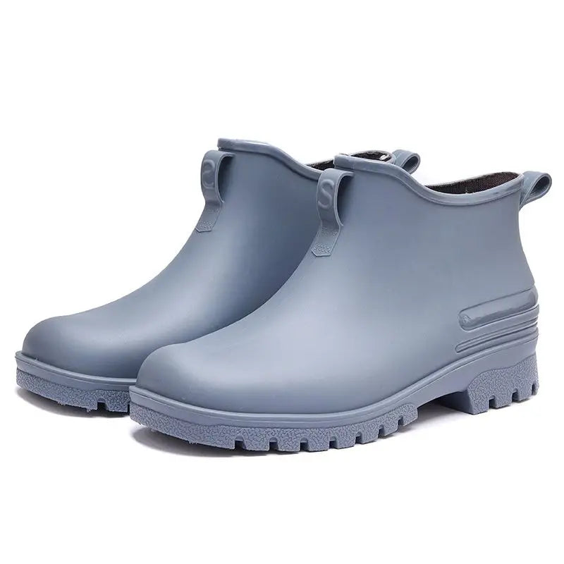 Rain Boots， for Men and Women, New Waterproof Shoes, Short Tube, Non-slip, Thick Sole, Wear-resistant, Warm Couple Camping Shoes