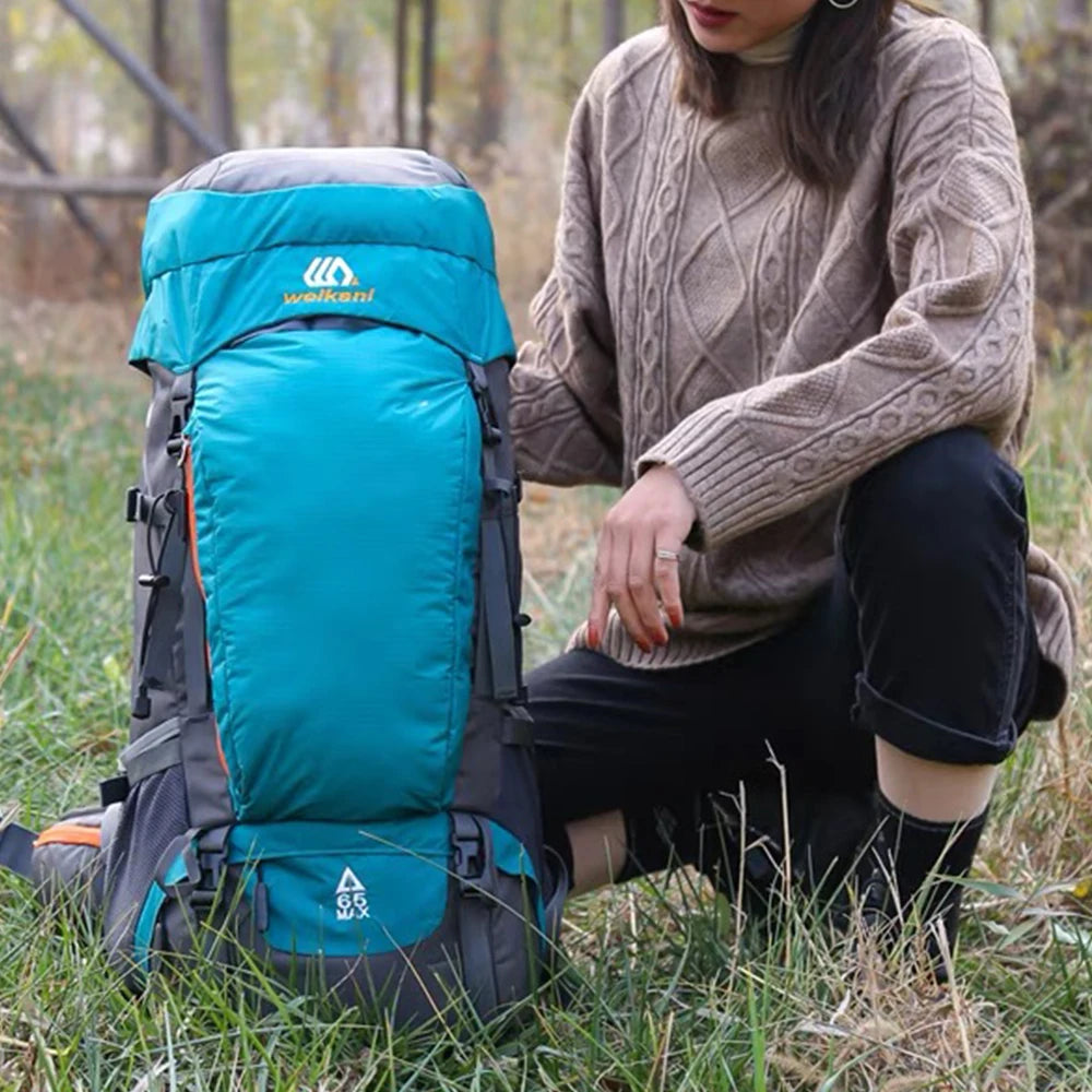 65l Travel Backpack Camping Large Hiking Bag Tourist Rucksack Waterproof Outdoor Sports Climbing Mountaineering Bag Luggage
